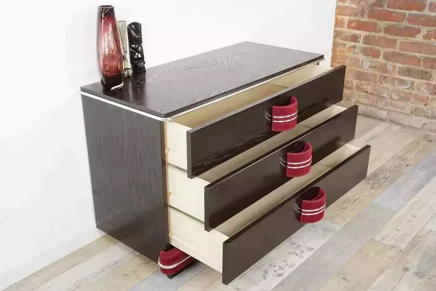 Vintage Italian design chest of drawers