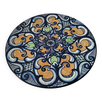 Large Talavera-decorated dish – Spain