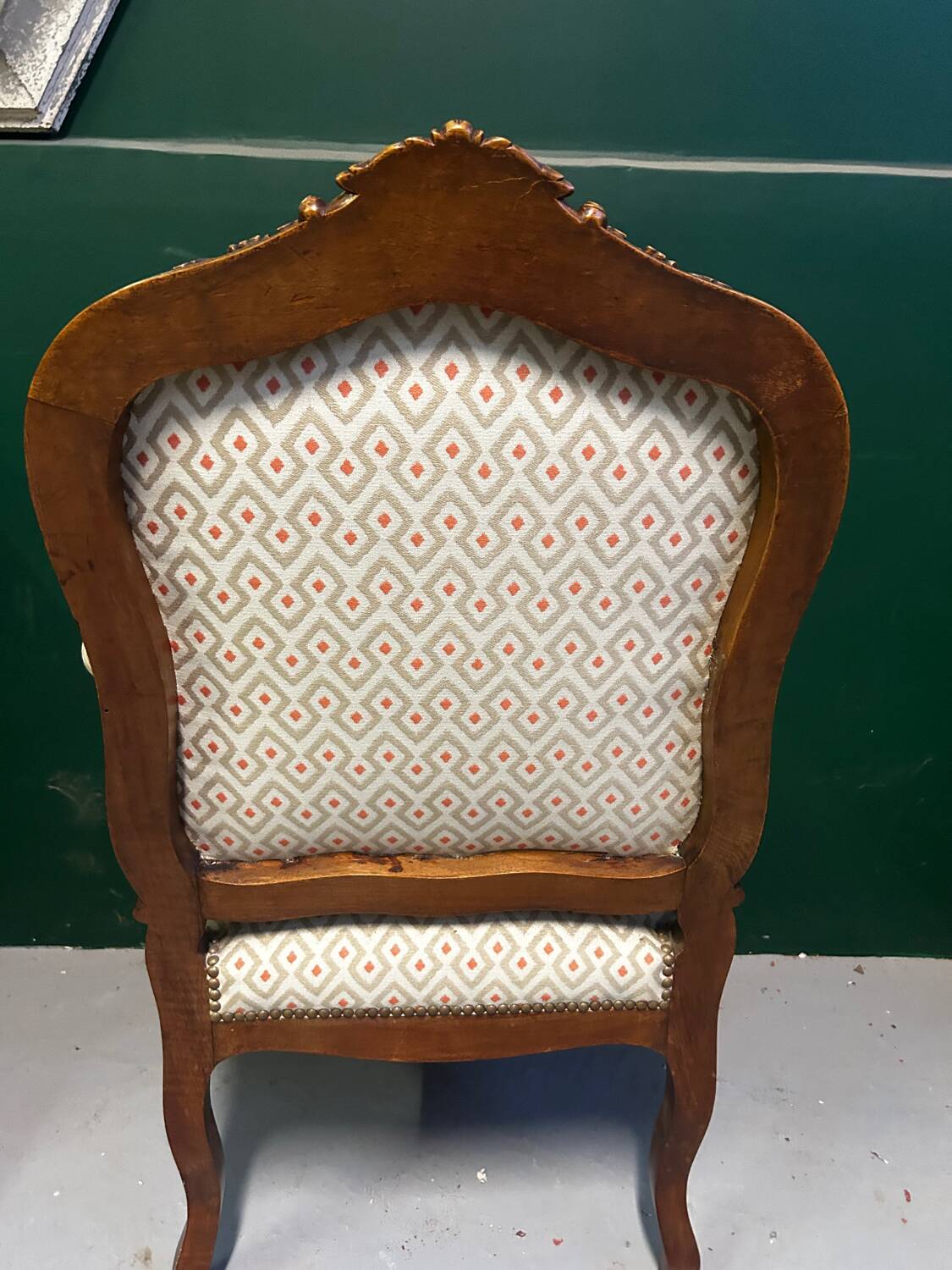 Set of two Louis XV shepherdesses