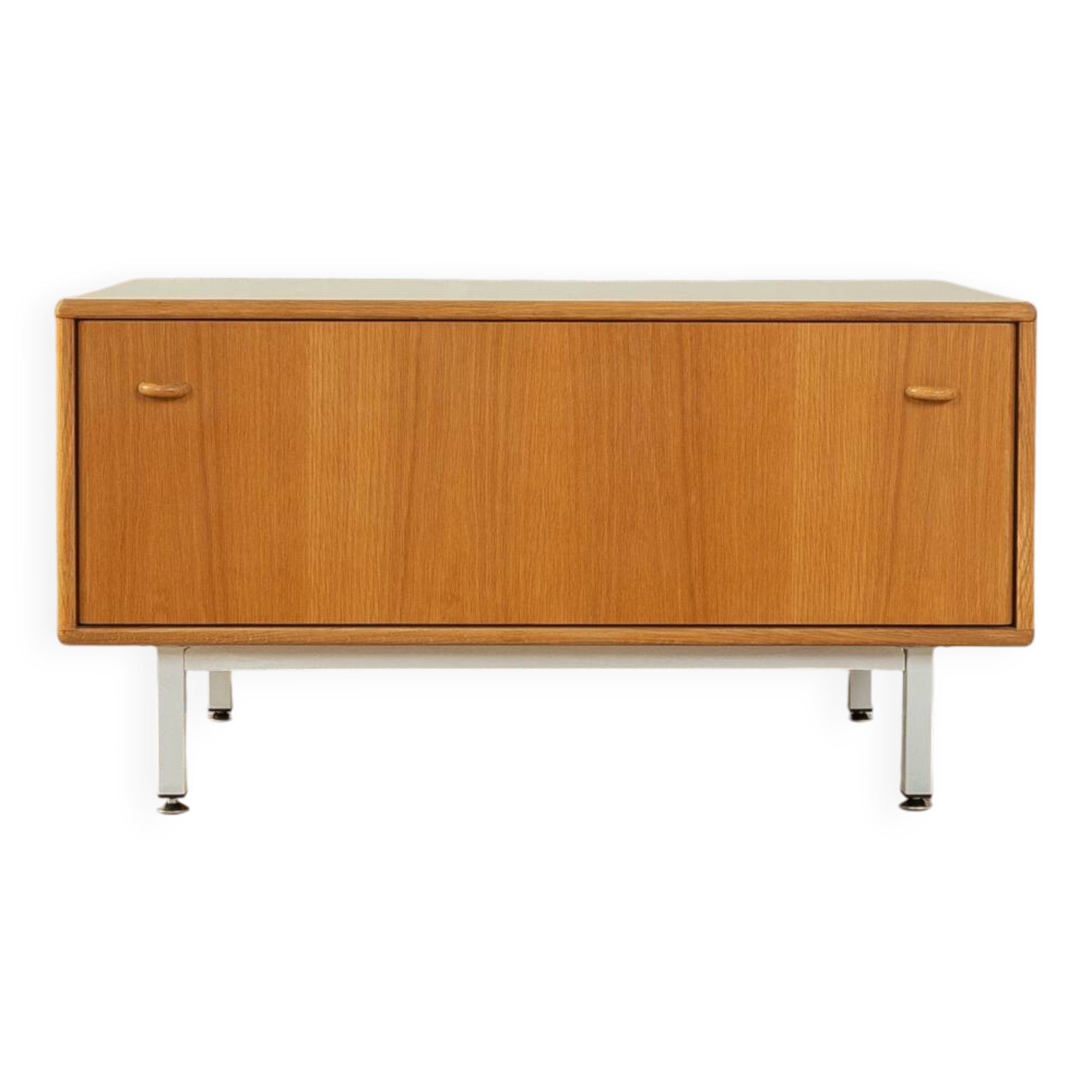 1980s Dresser