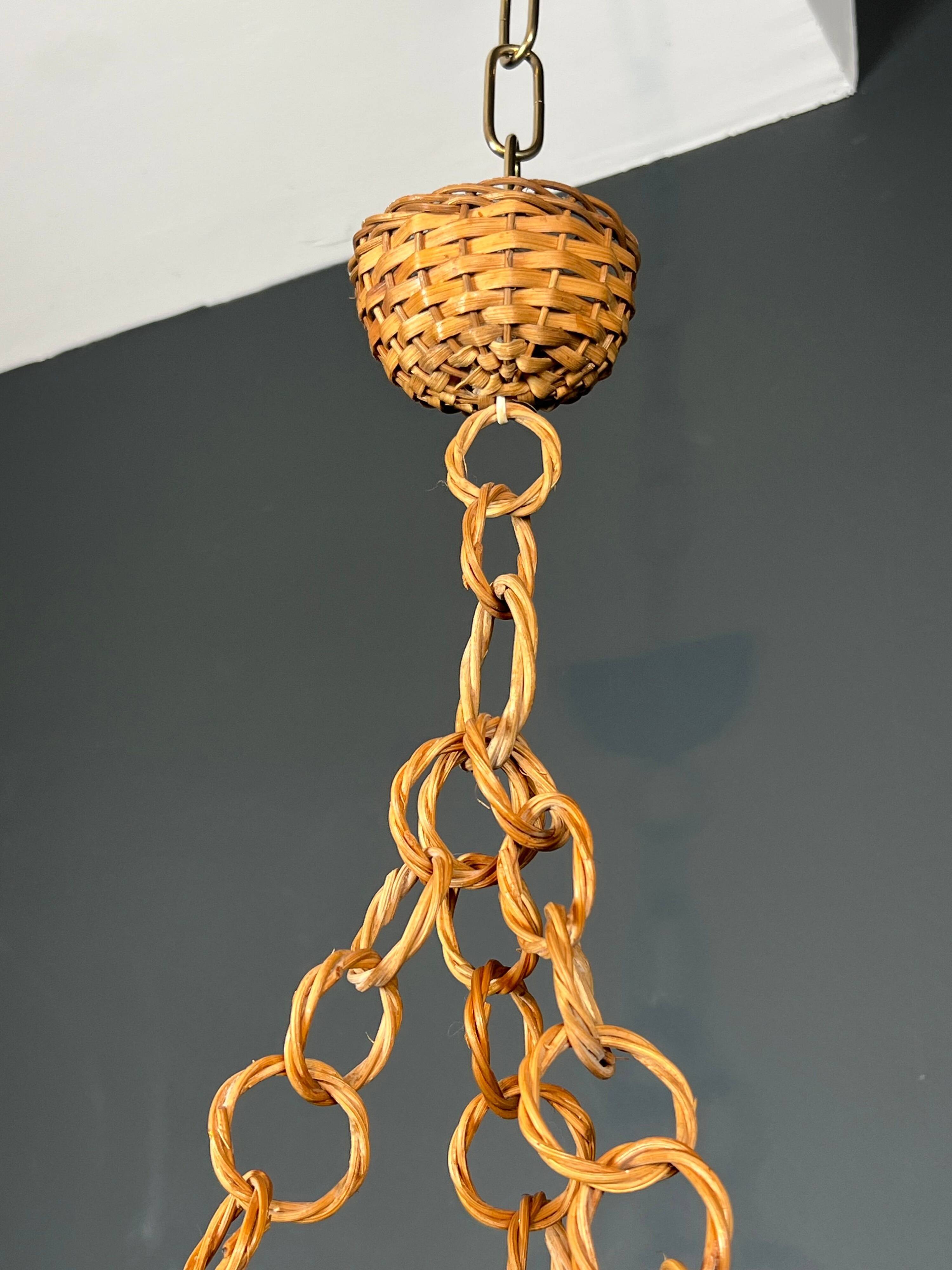 Petit lustre en rotin dans le goût d'Adrien Audoux et Frida Minet (Audoux-Minet)