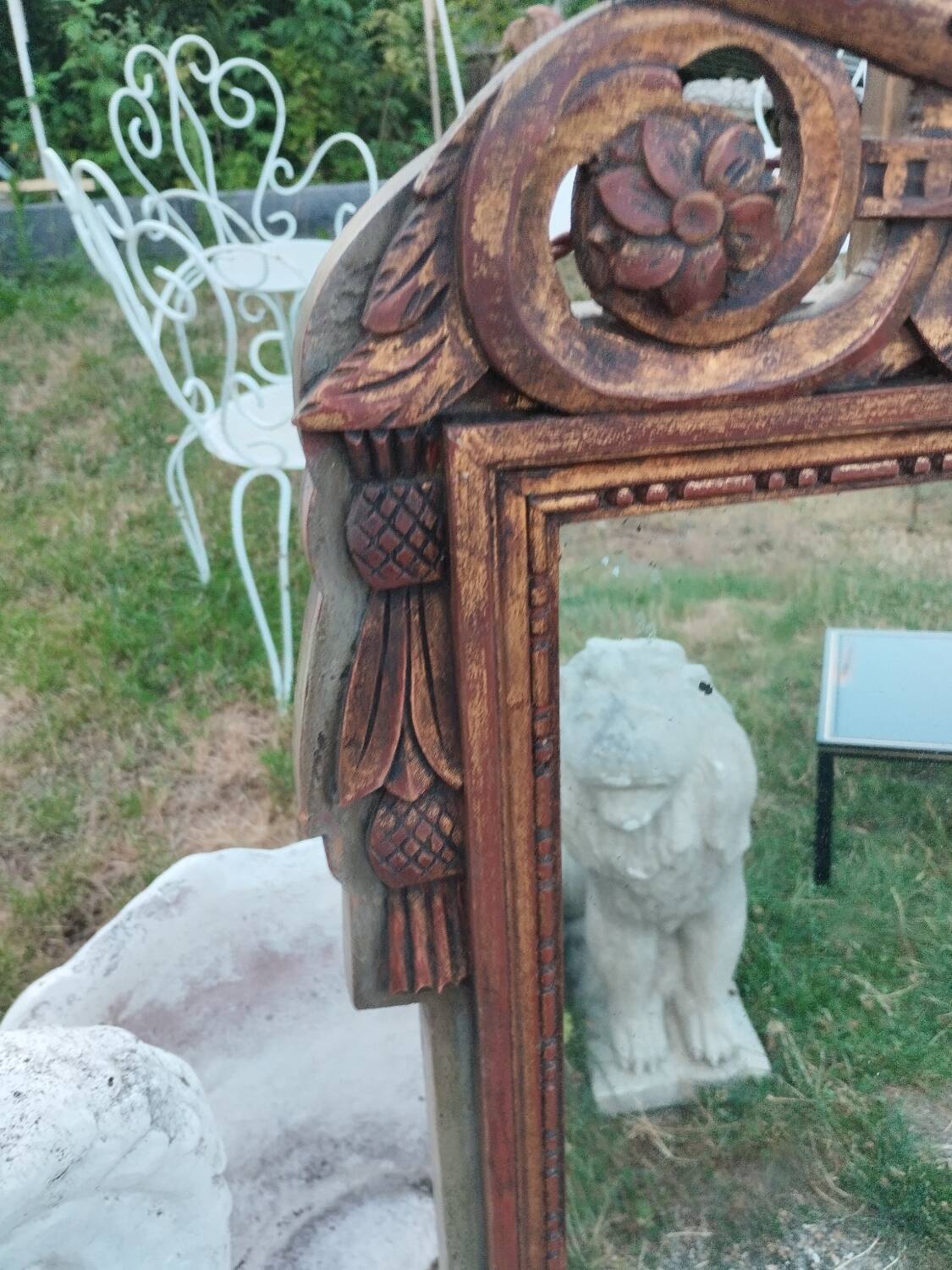 Antique Louis XVI style gilded wood mirror