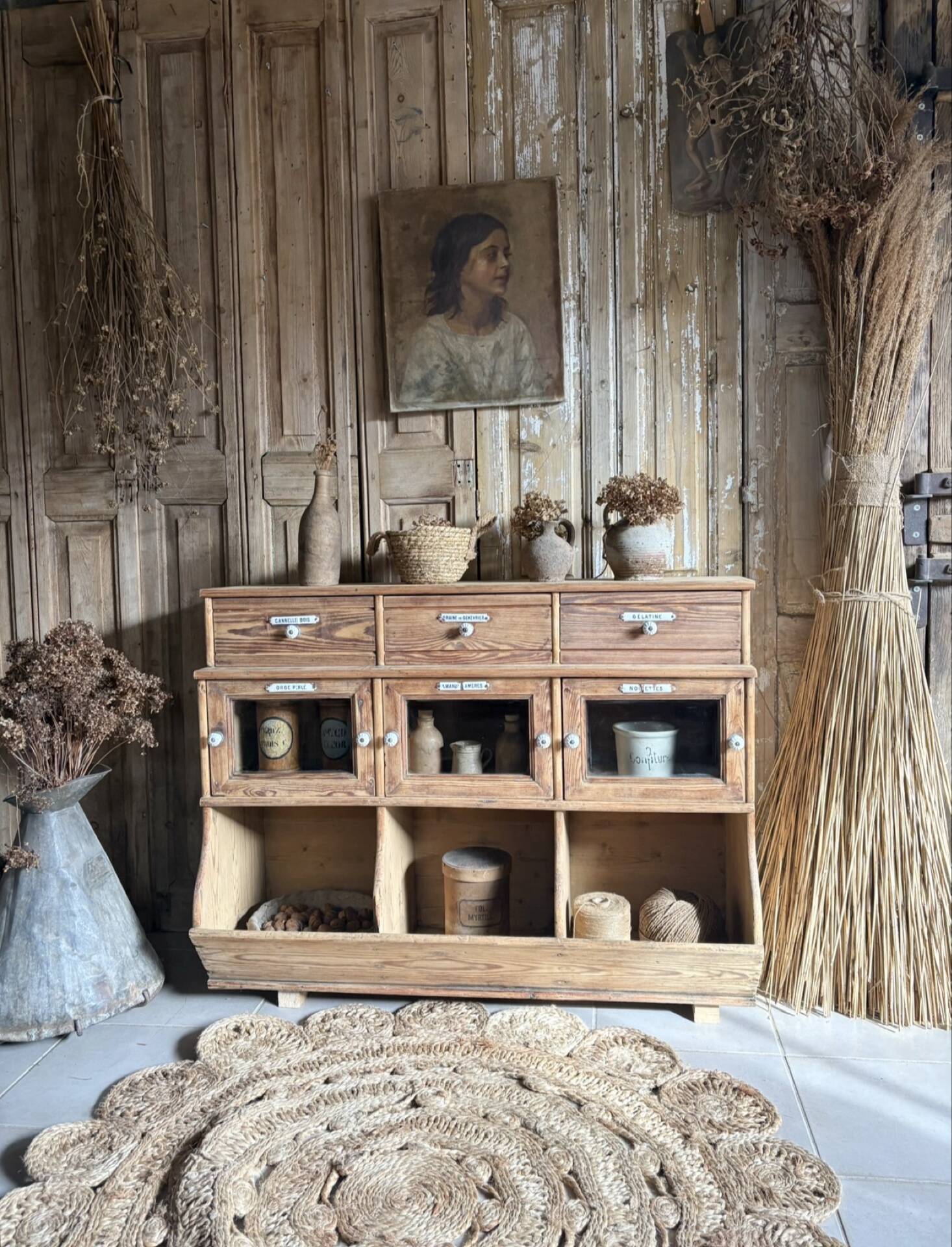 Ancien Meuble Grainetier D’épicerie – Tiroirs, Vitrines & Plaques Émai
