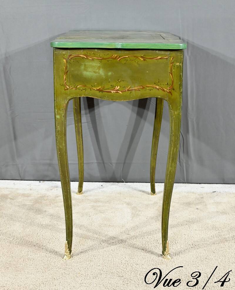 Small Painted Oak Dressing Table, Louis XV style – Late 18th century