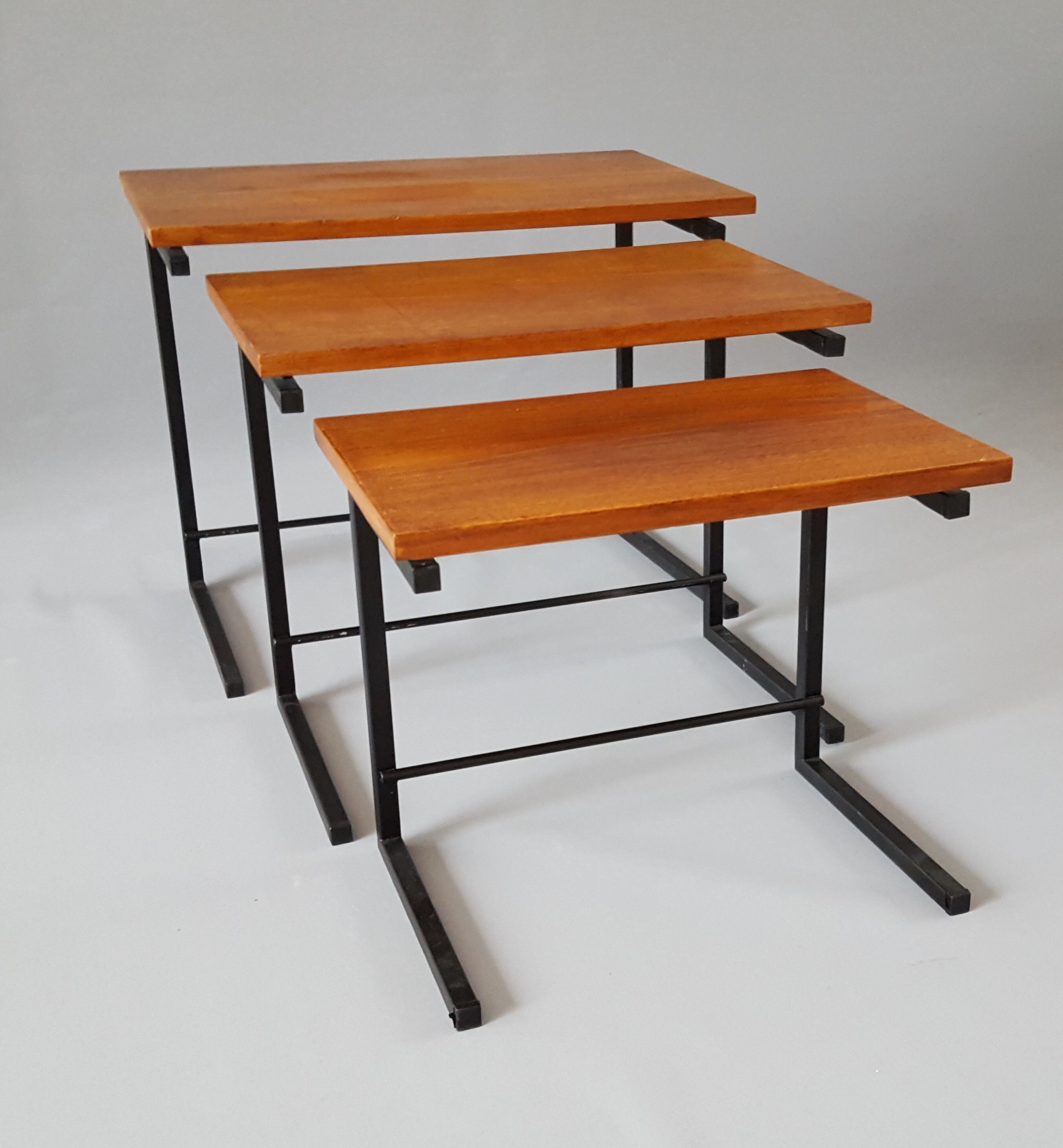 Table gigogne en teck