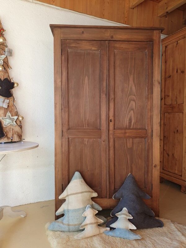 Small Parisian cabinet raw wood