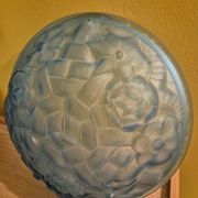 Art Deco ceiling light in pressed glass signed Degué – Ø 35 cm