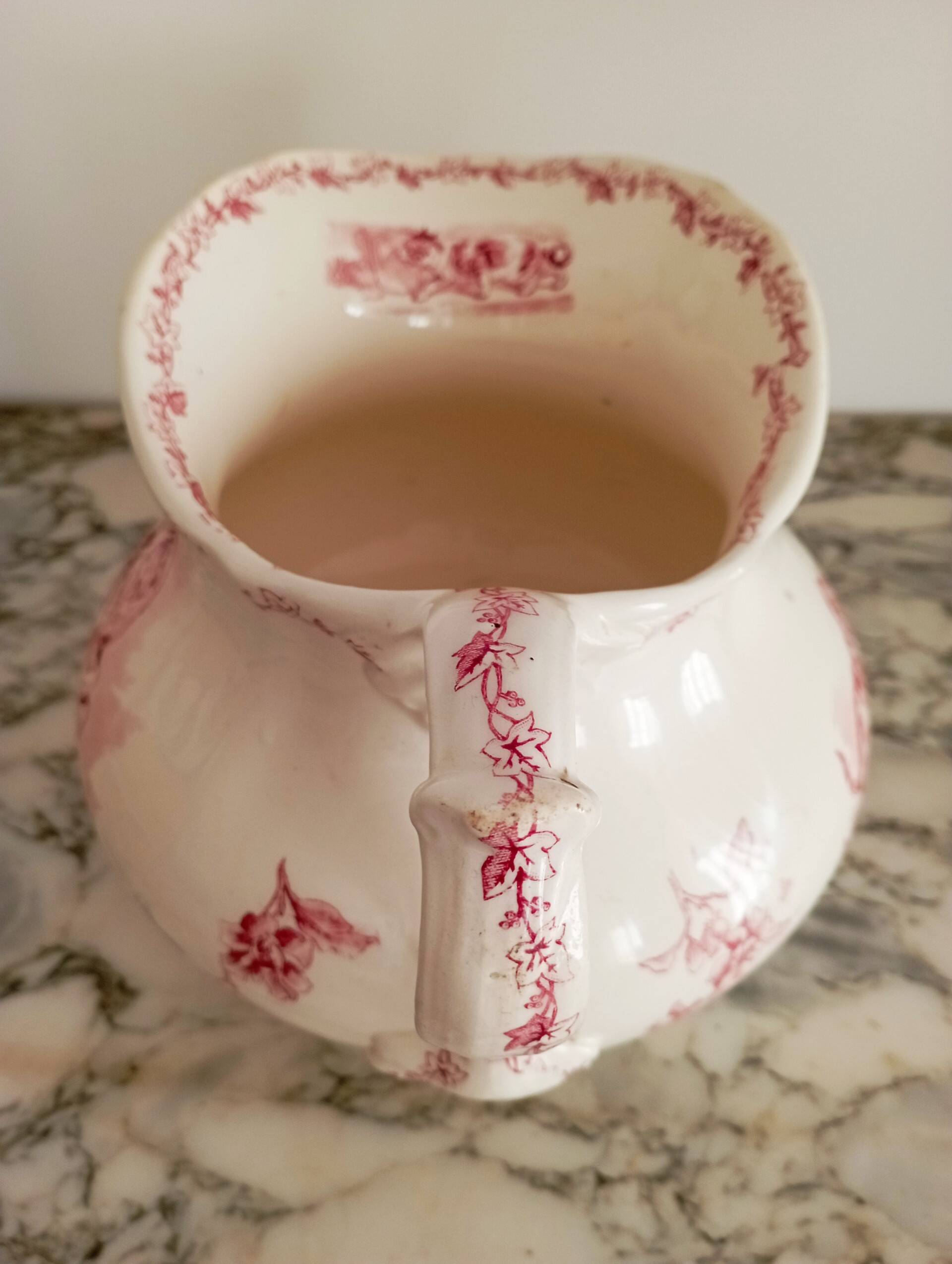 Terre de Fer pitcher