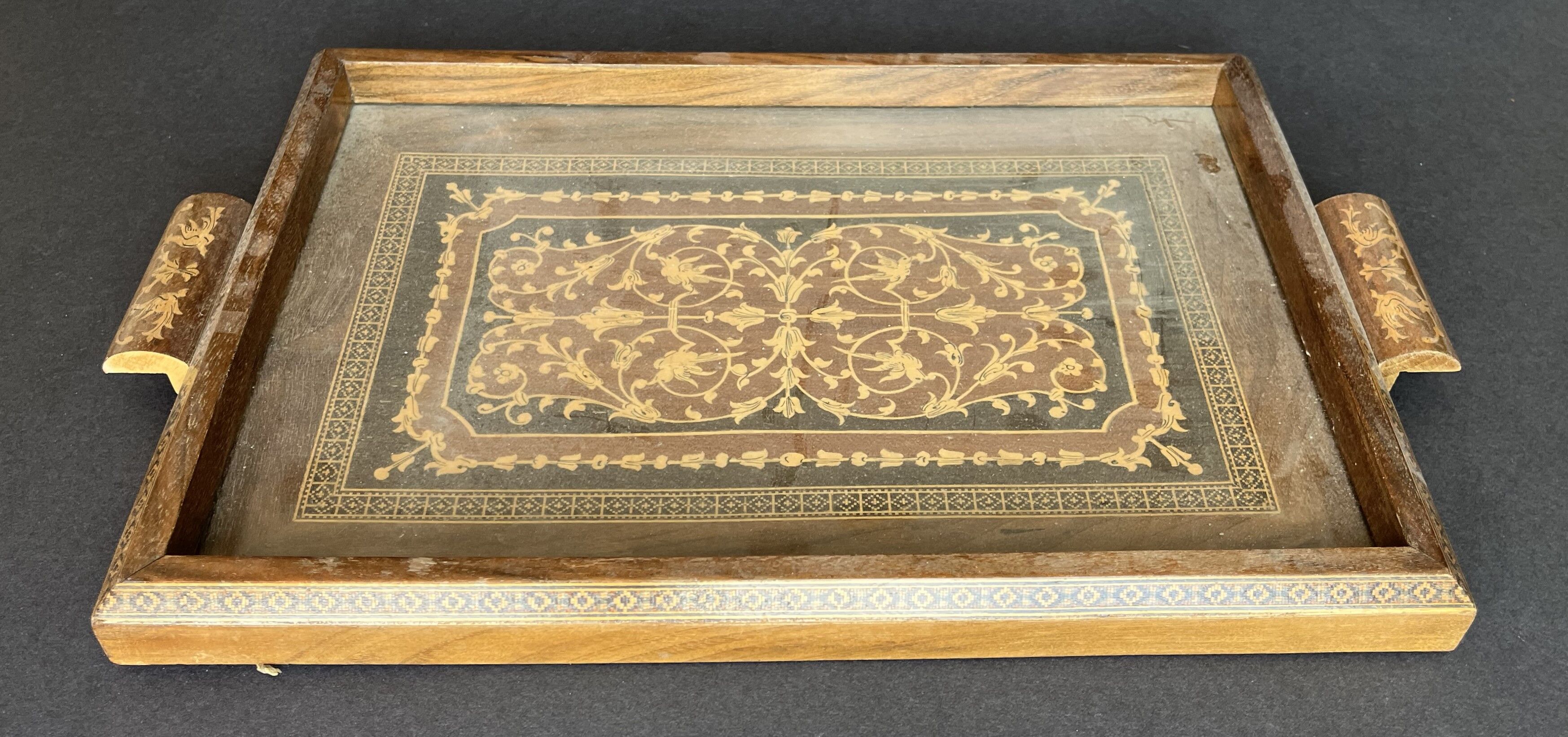 Wooden marquetry top