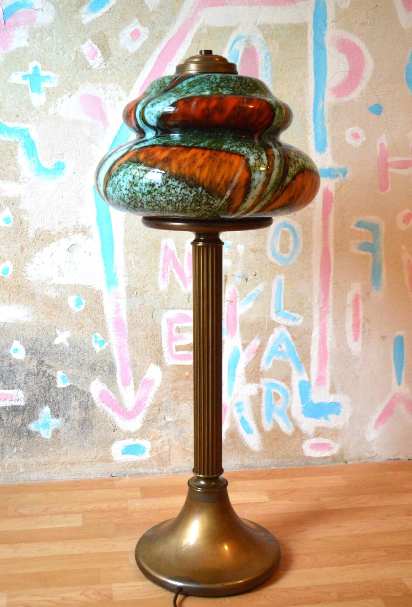 Art Nouveau design lamp from the 60s in Murano glass