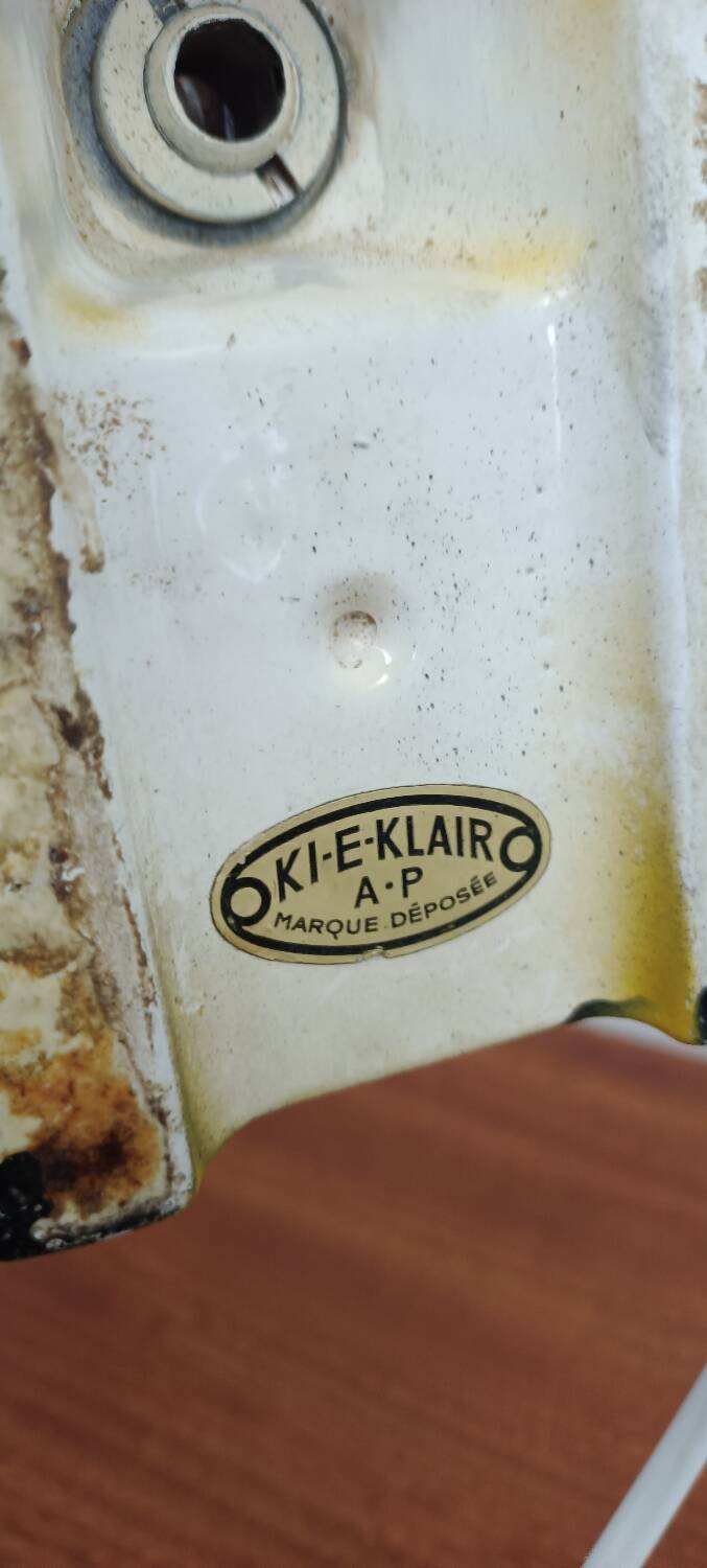 Ki-E-Klair workshop lamp