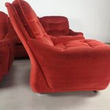 Airborne Cadestin Red Velvet Lounge