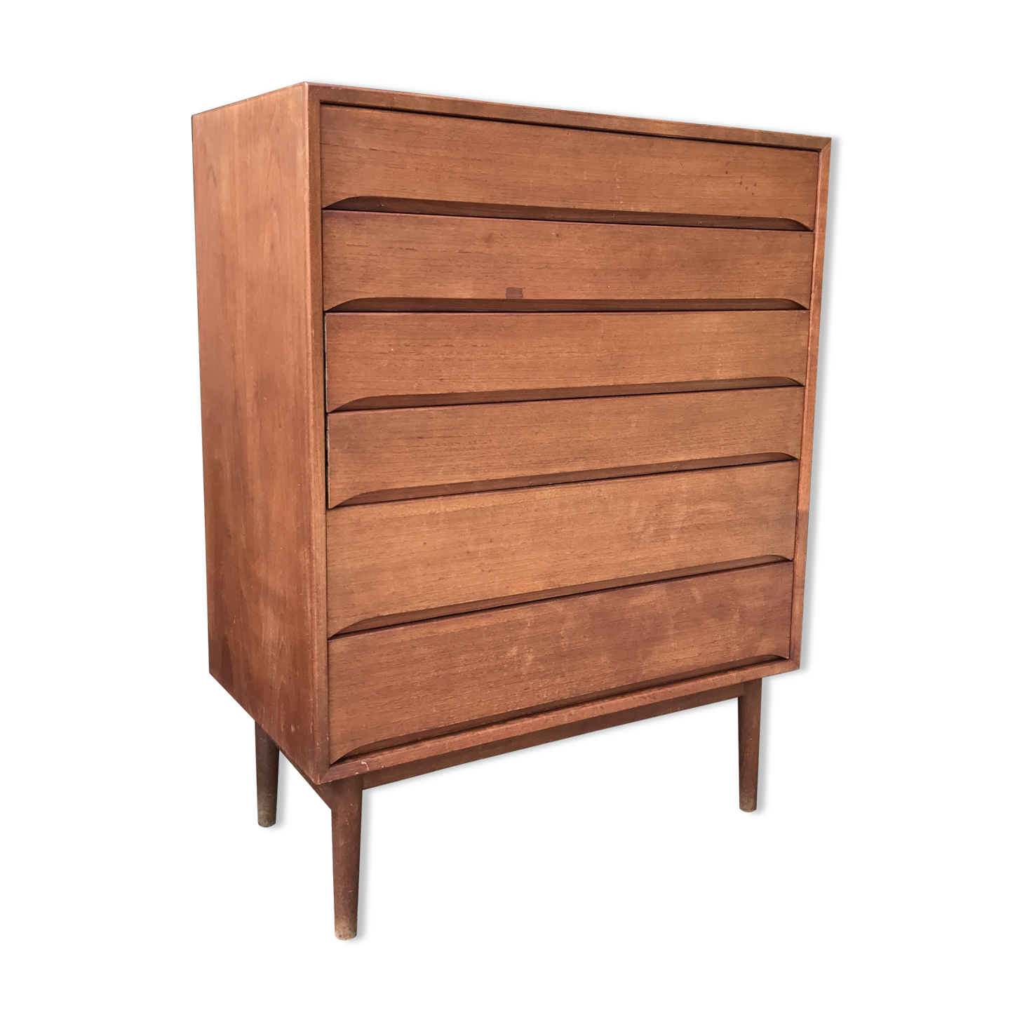 Scandinavian chest of drawers