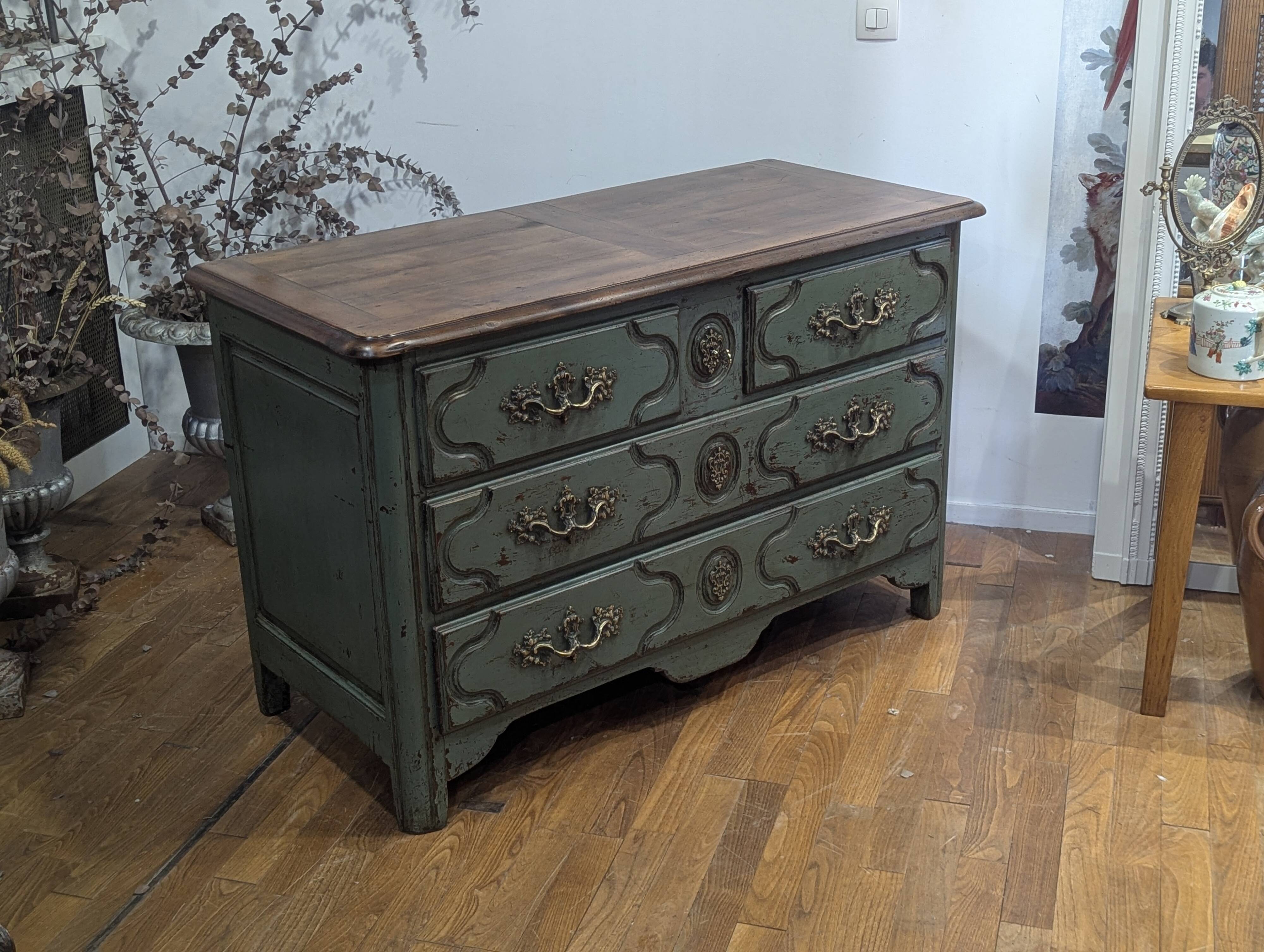 Louis XVI oak chest of drawers