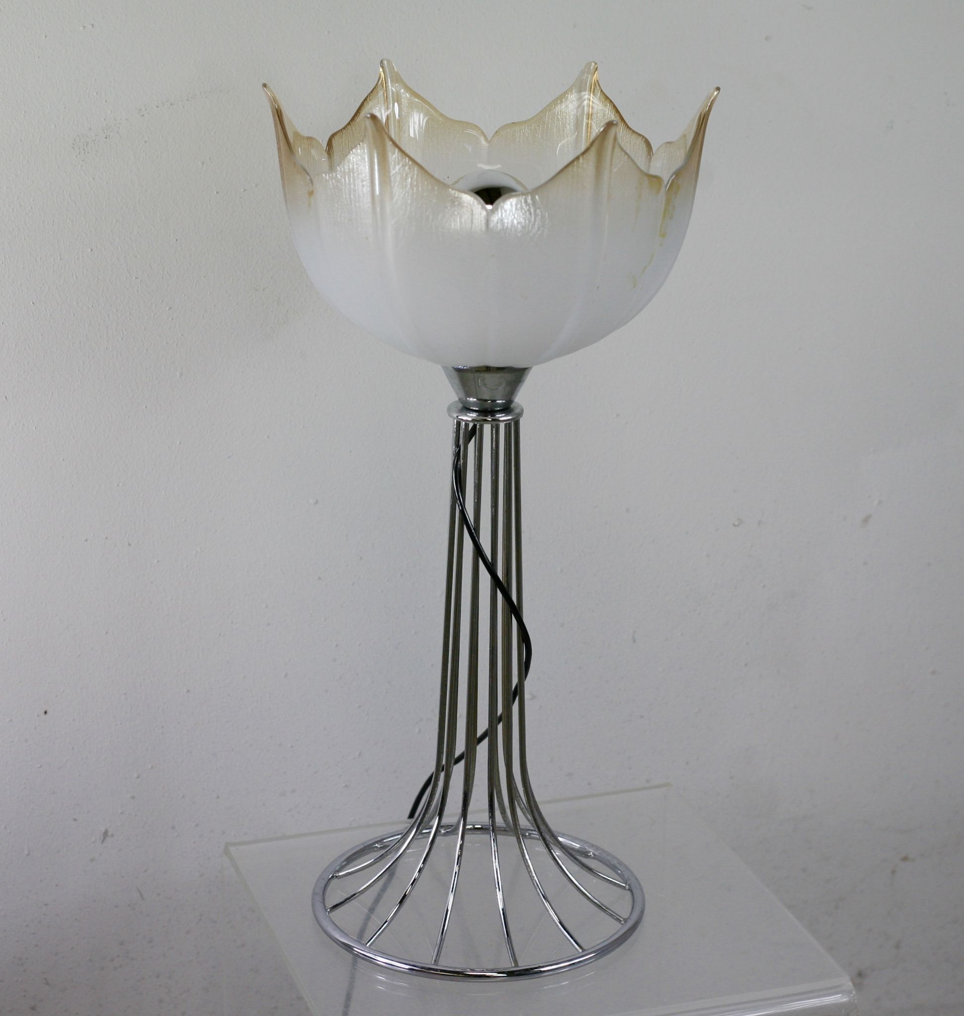 Lamp "space age". glass reflector, metal base. Circa 1970