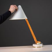 Lampe de table B54 par Hans Agne Jakobsson