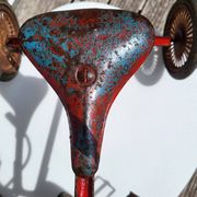 Riveted metal children's tricycle 1920 • Urbex style