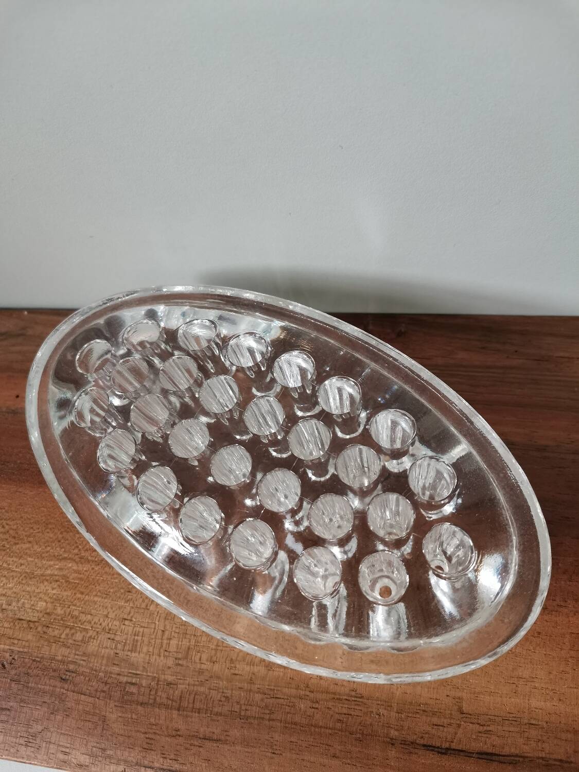 Pique fleur soliflore verre pressé moulé vintage ovale