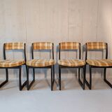 Sleigh chair