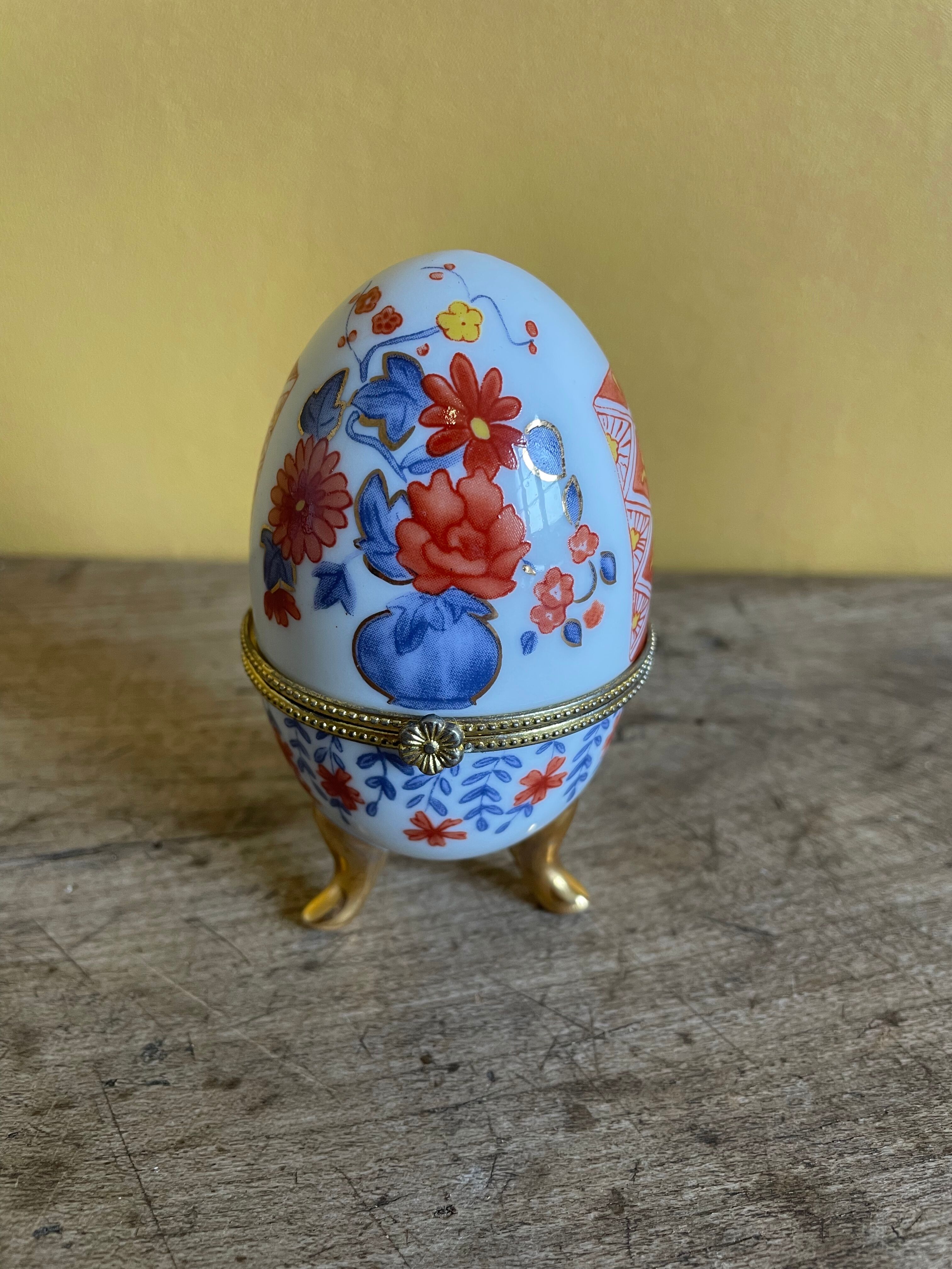 Porcelain egg