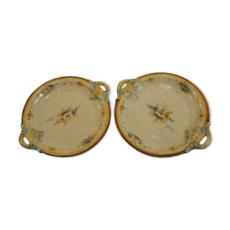 Pair of ceramic plates signed Antonio Peyro