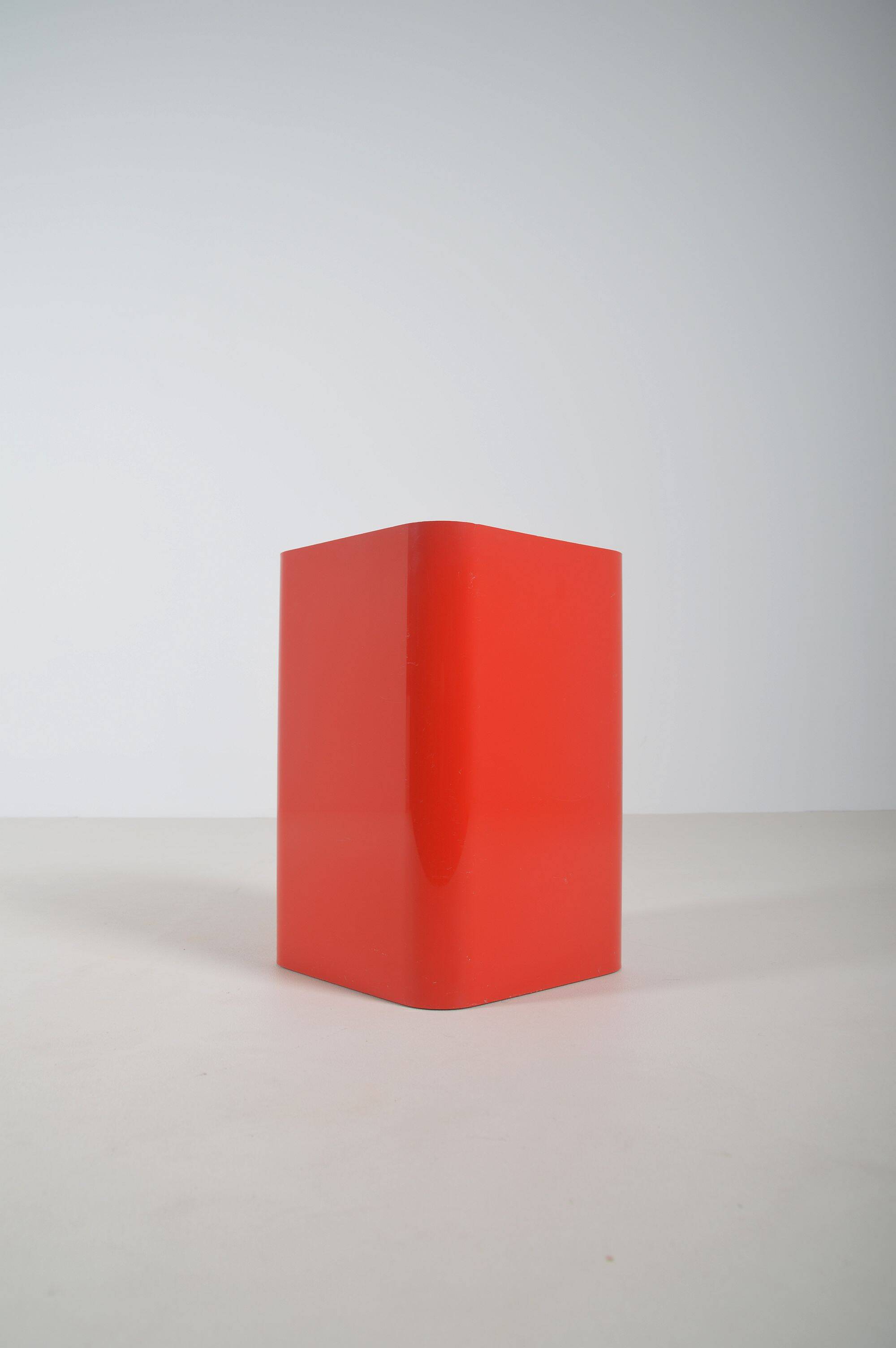 Quadrato 4672 conçu par U.T. Kartell, années 1960.