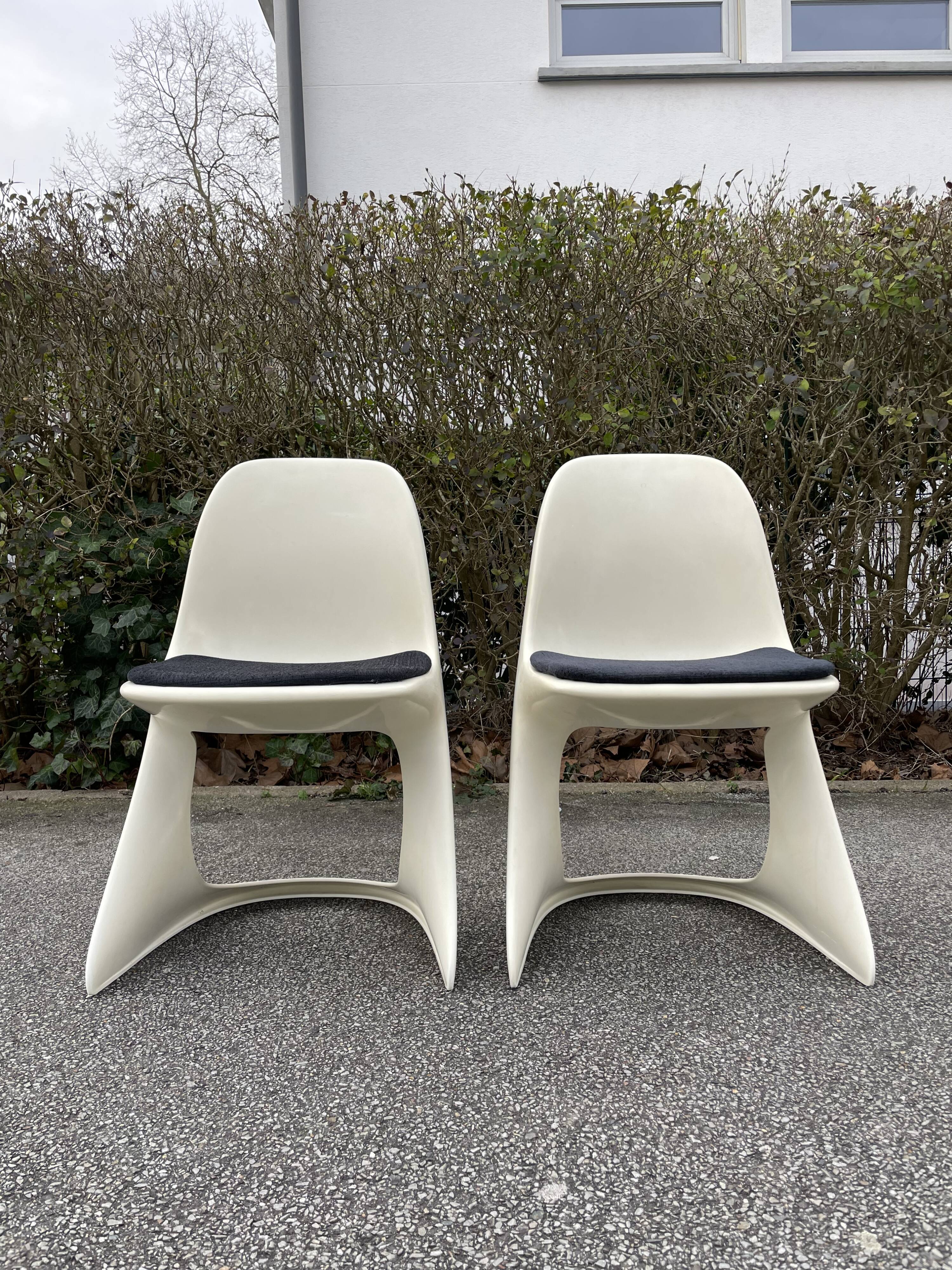2 chaises Casalino d’ Alexander Begge