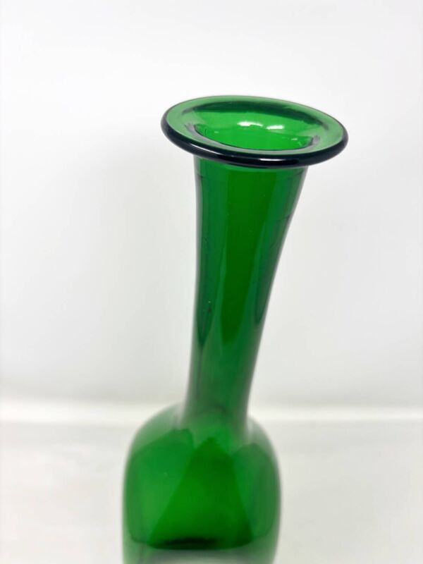 Haute bouteille verte en verre Empoli