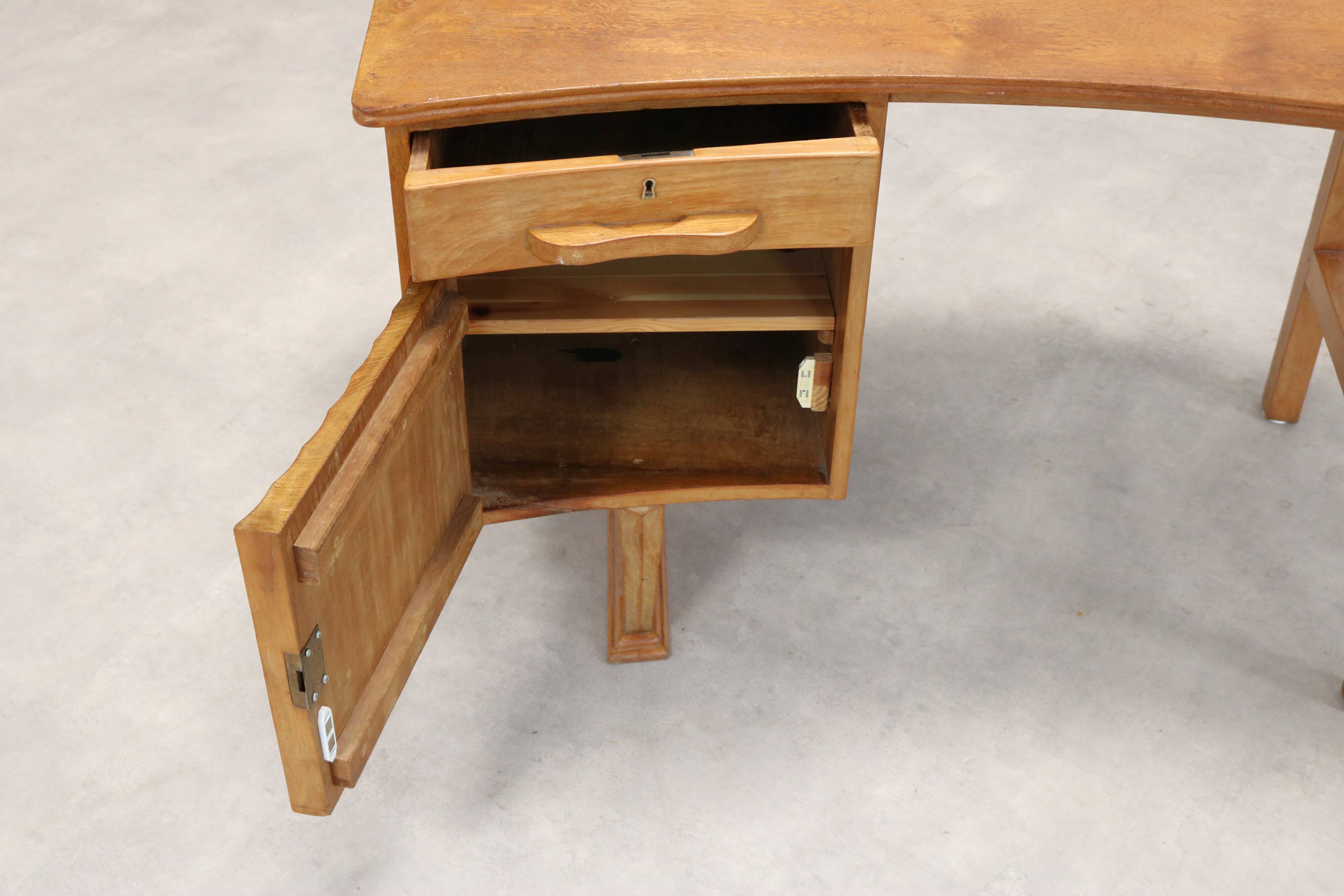 Bureau vintage | chêne | Période des années 1950 | Années 1950