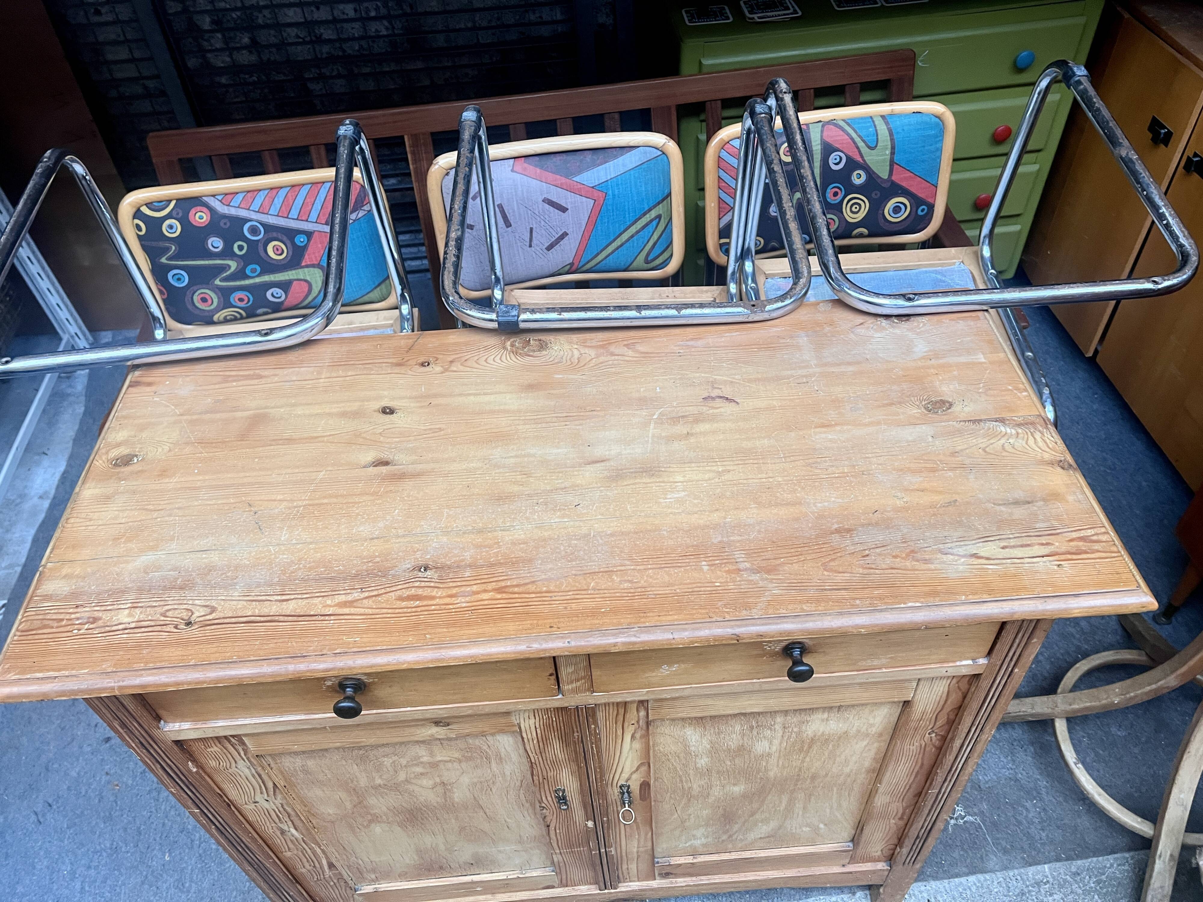 Buffet parisien vintage 1930