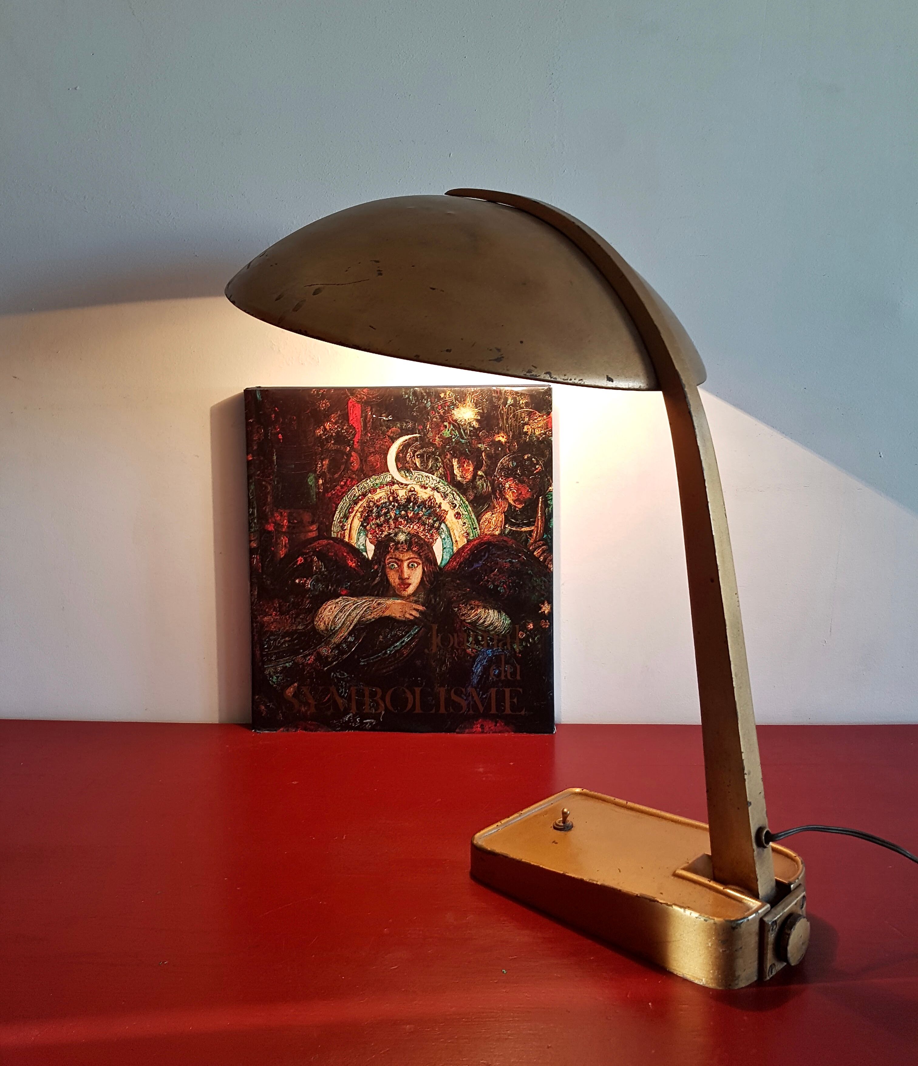 Gold painted metal table lamp