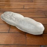 Cast aluminum centerpiece