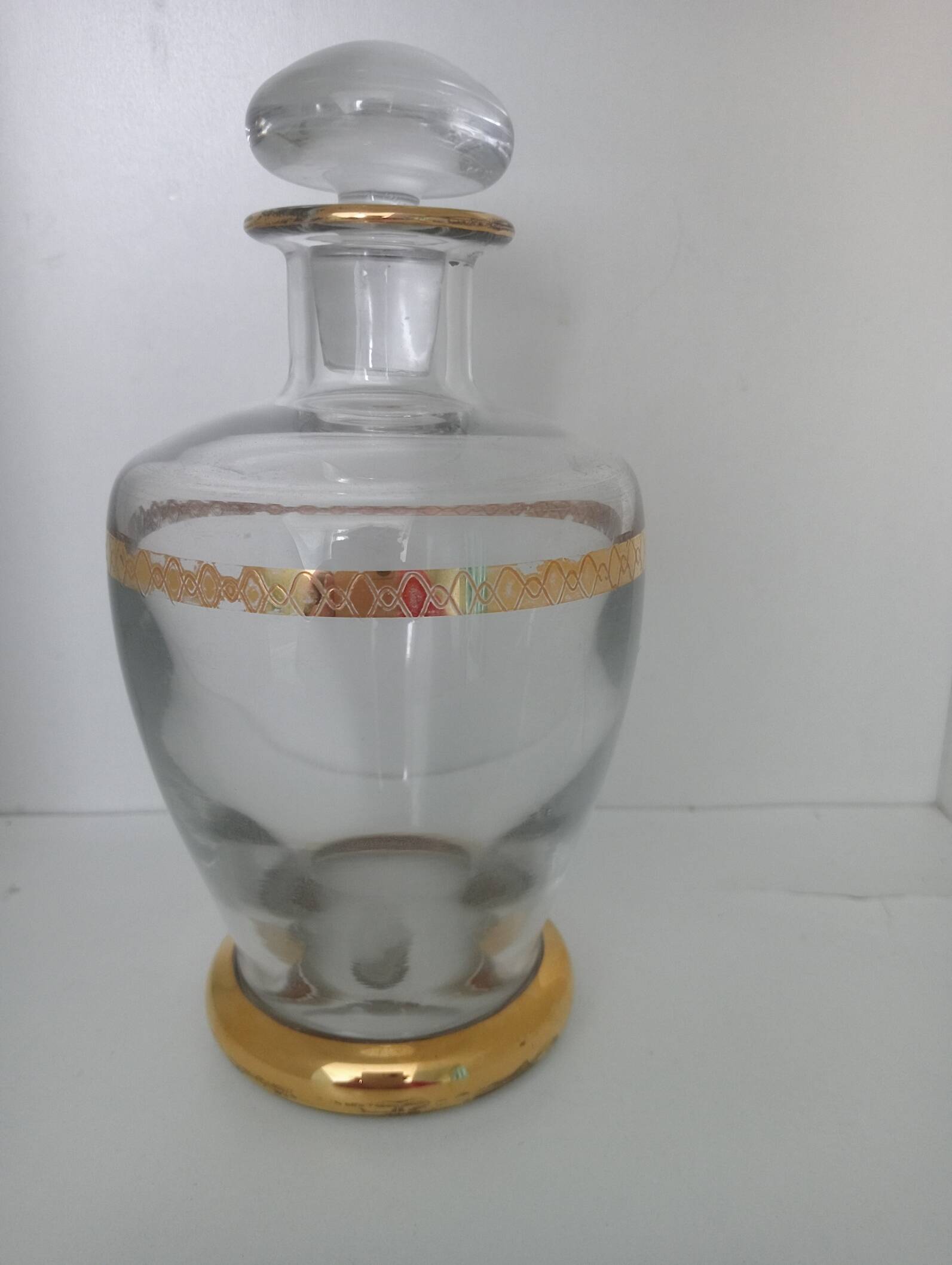 Art Deco liqueur service and its mirrored tray