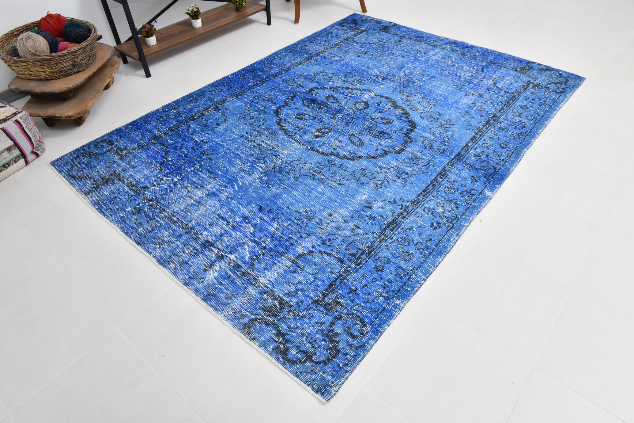 6x9 Classic Blue Turkish Rug, 191x272Cm