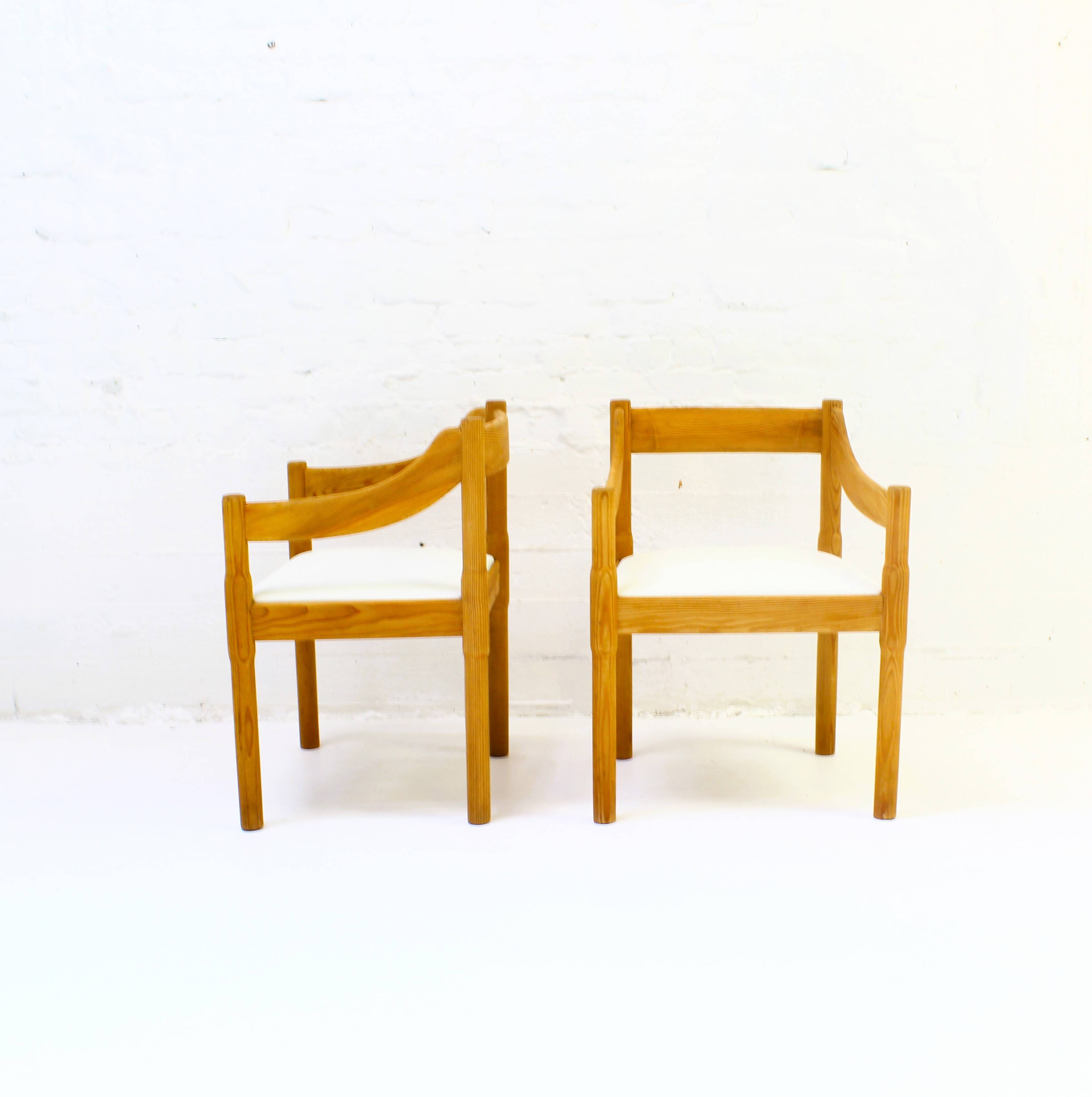4 dining chairs "Carimate" by Vico Magistretti for Cassina,