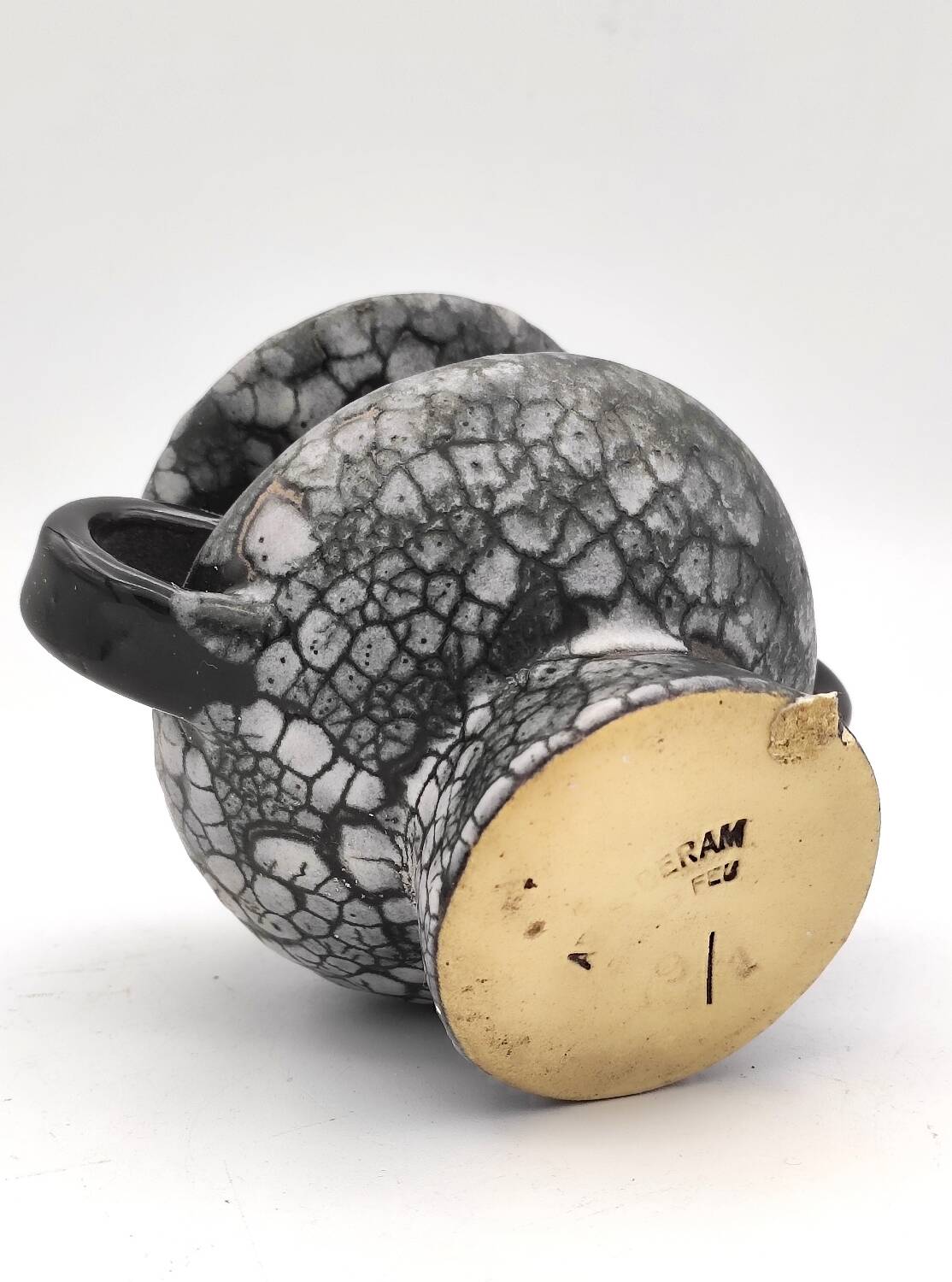 Very beautiful ceramic vase signed