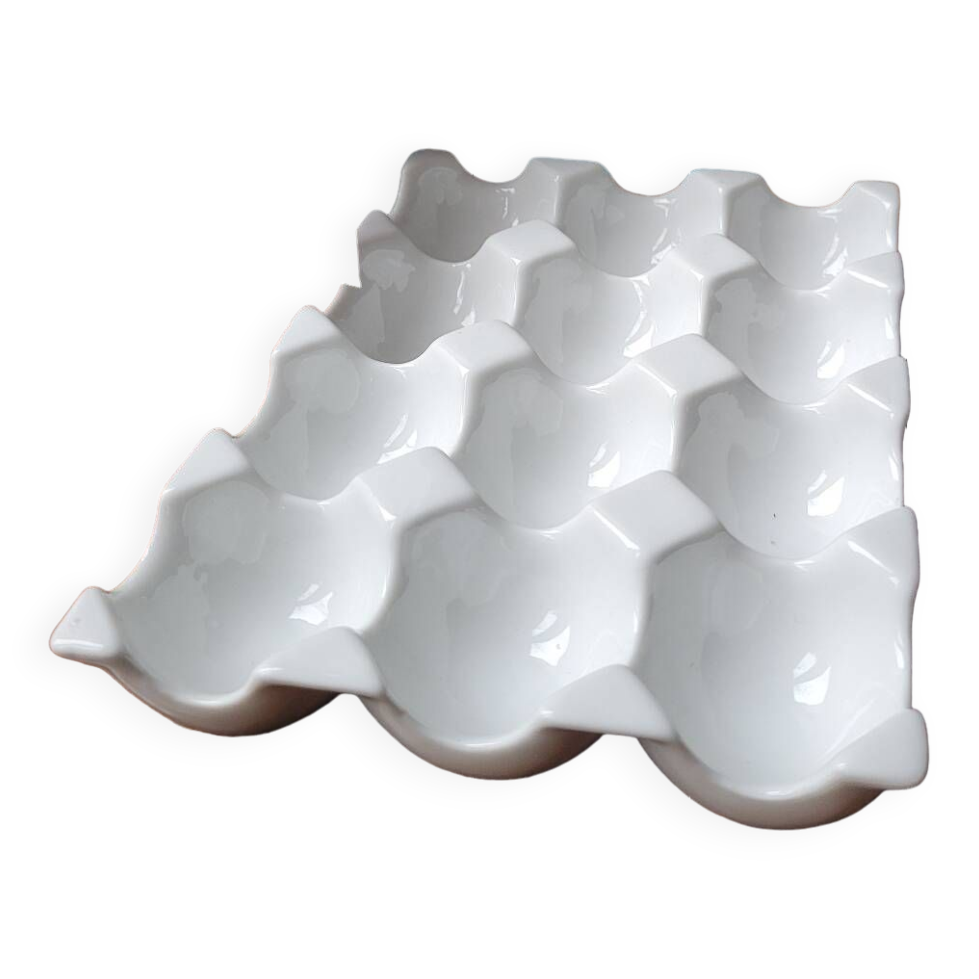 Porcelain egg tray