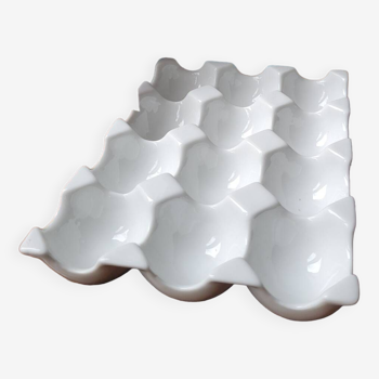 Plateau à œufs en porcelaine