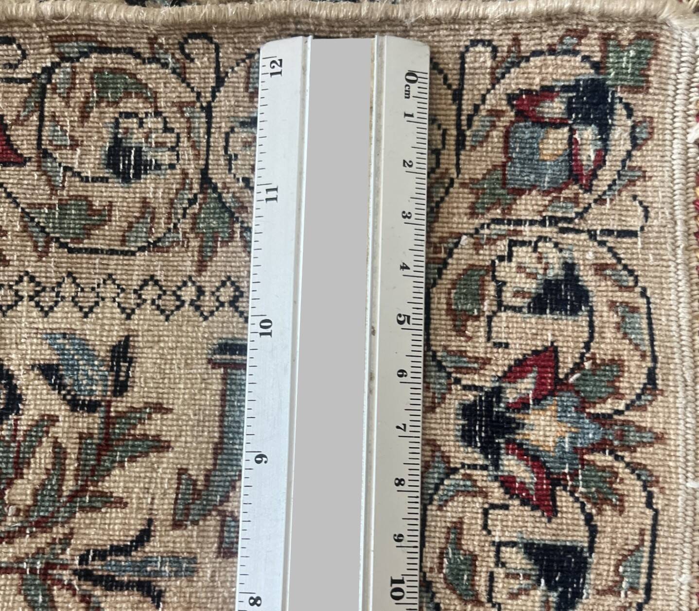 Persian Nain Iran Wool and Silk Rug Circa 1960" Handmade - 1.60 x 2.30 Meters