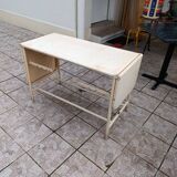 Medical examination table