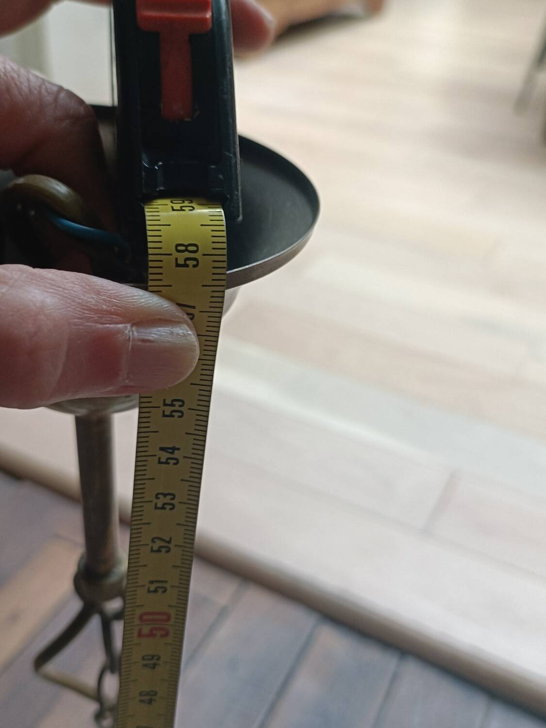 Art Deco style pendant light with marbled glass