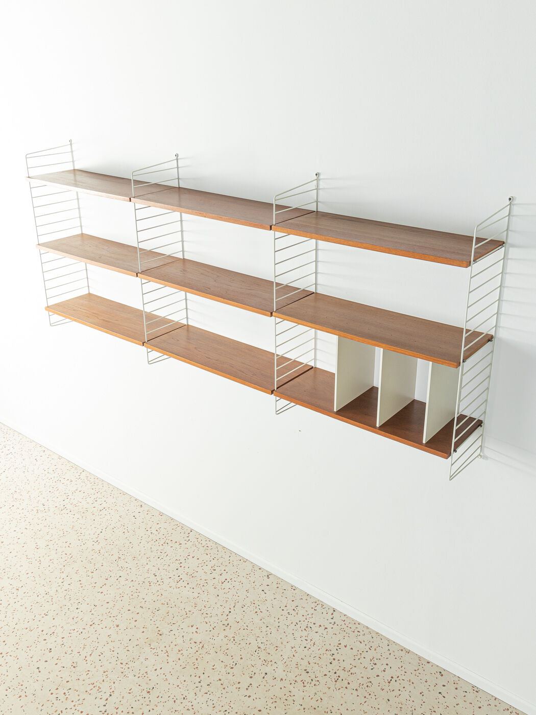 1950s Shelving System, Nils Strinning