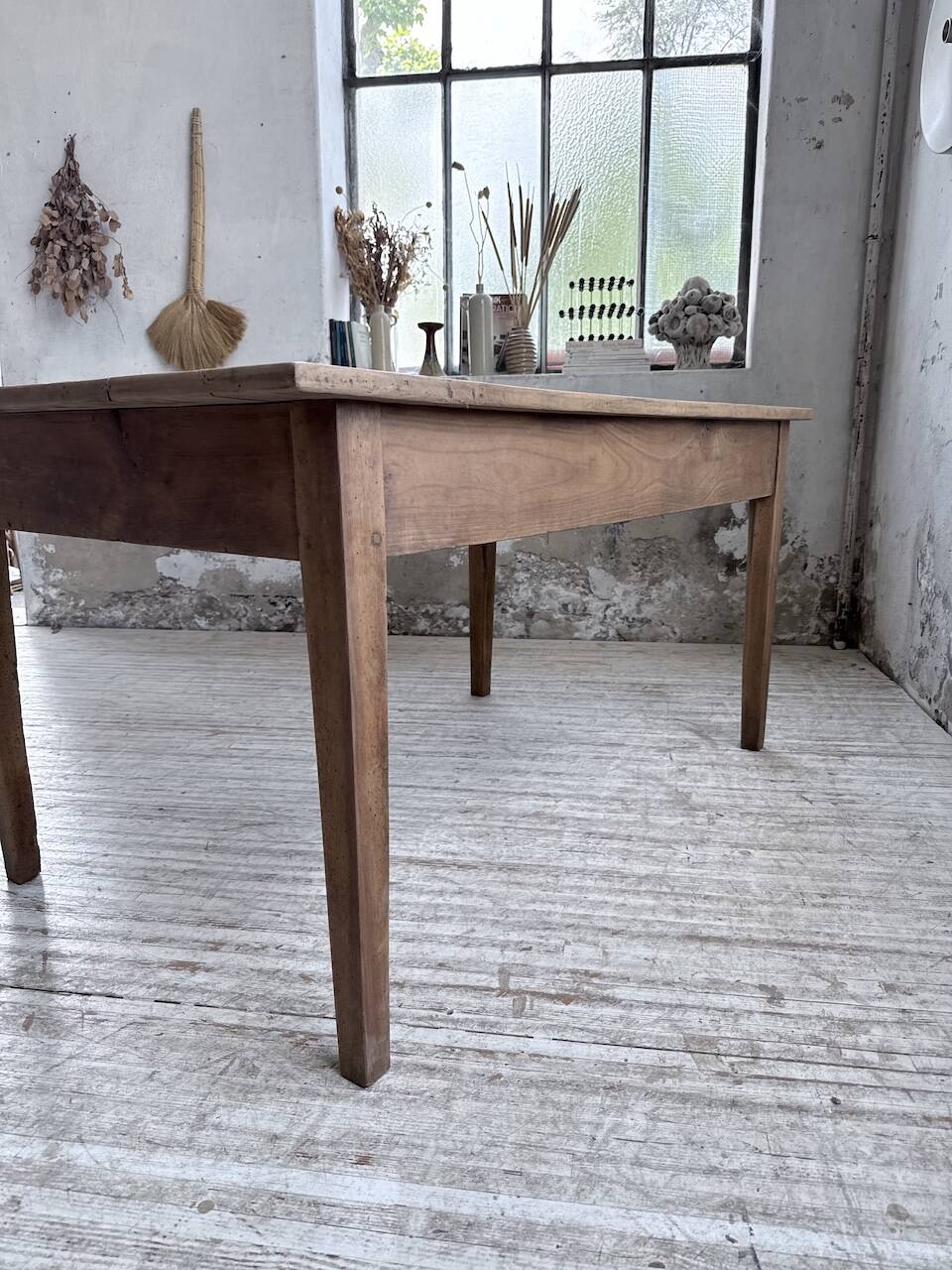 Farm table with tapered legs, cherry wood, 150 cm