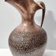 Grand vase pichet en cuivre gaufré par Egidio Casagrande, Italie