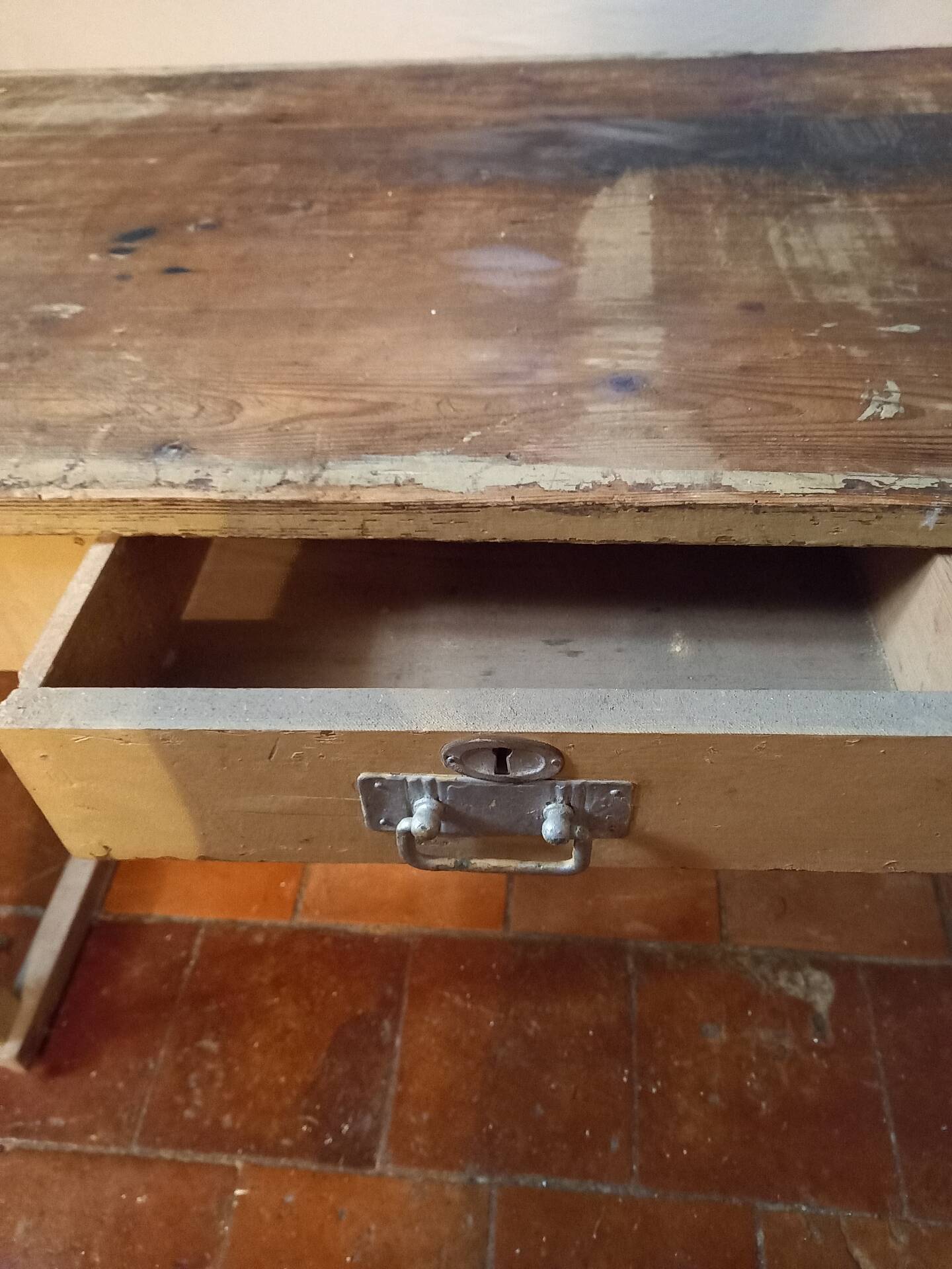 Rustic kitchen table