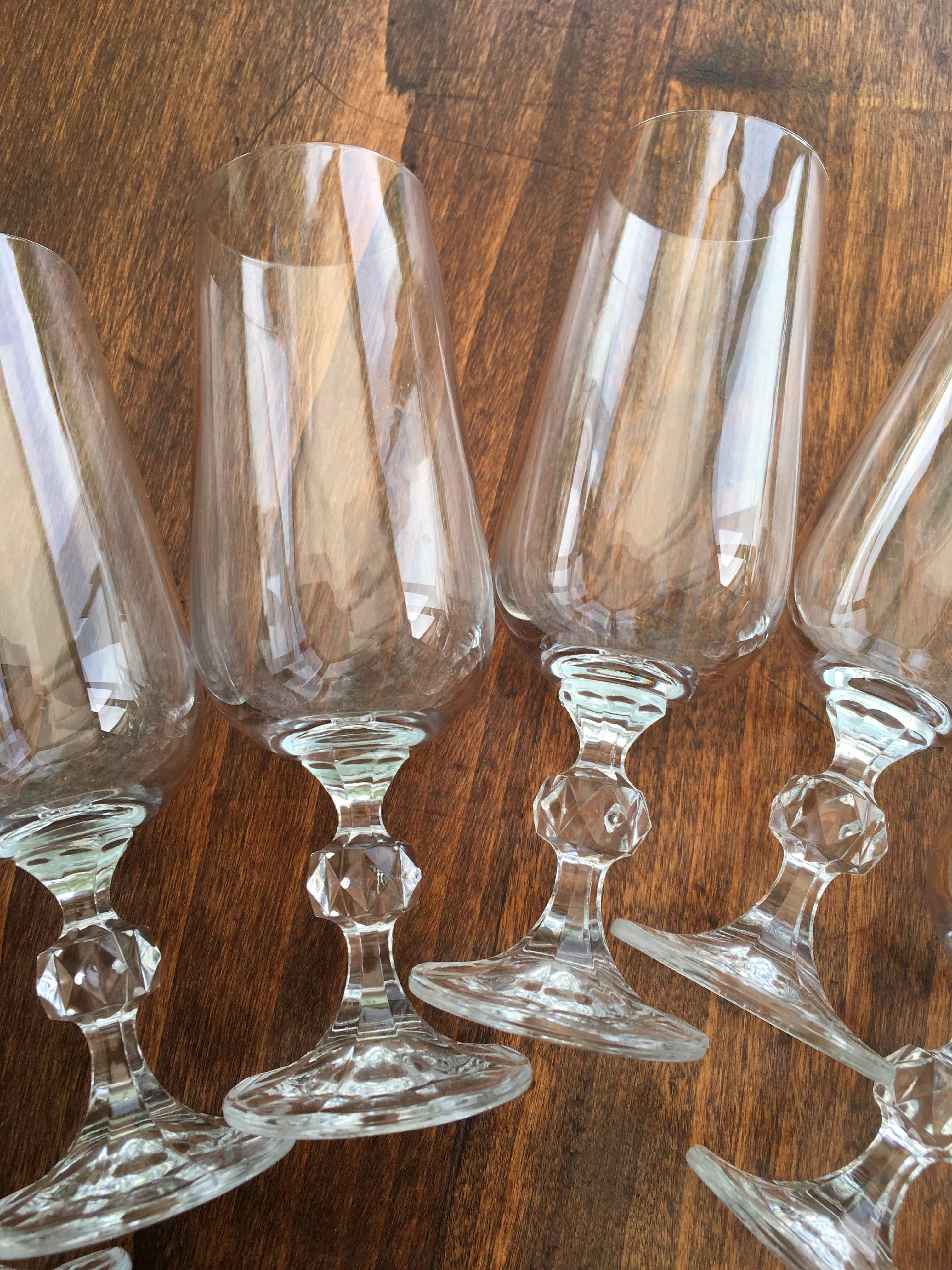 10 crystal champagne flutes