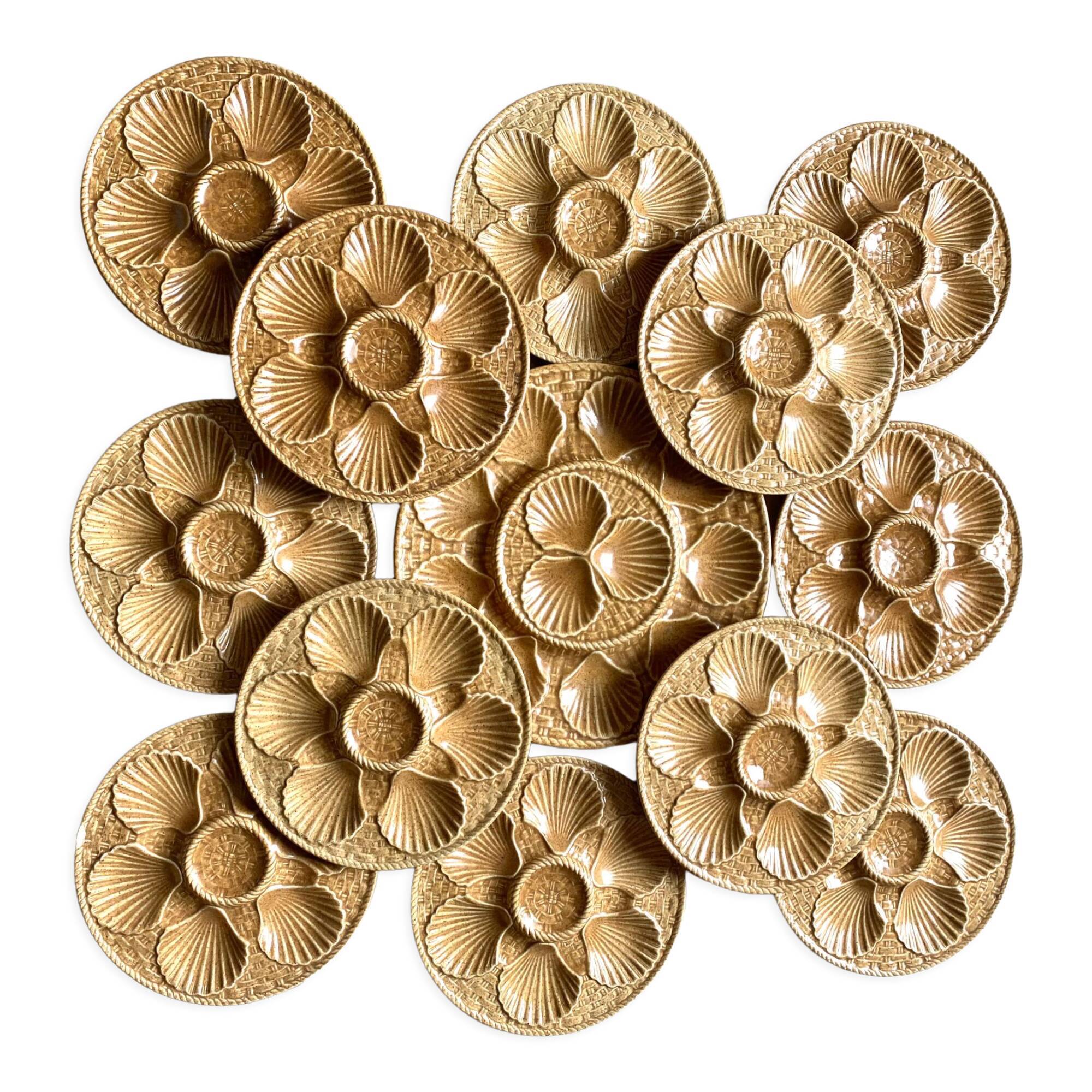 Longchamp oyster service 12 plates and one dish