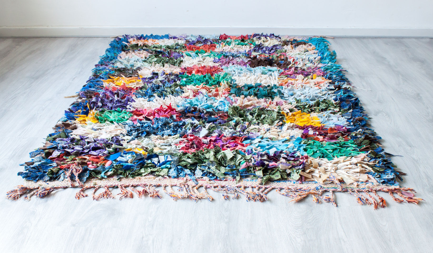 Tapis boucherouite vintage carrés  190x120cm