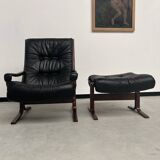2 "Siesta" armchairs with their ottomans by Ingmar Relling, circa 1970