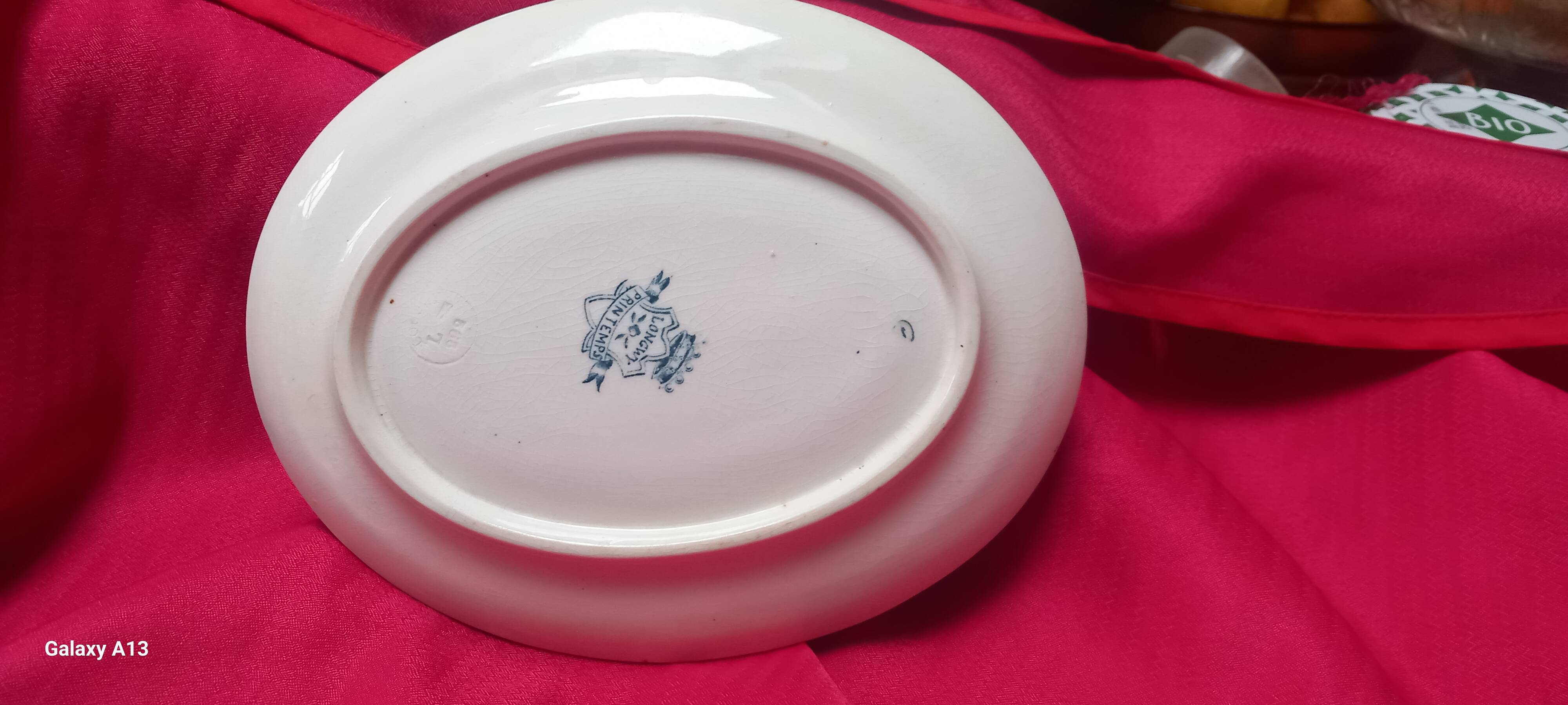 Longwy ceramic sauce boat spring model